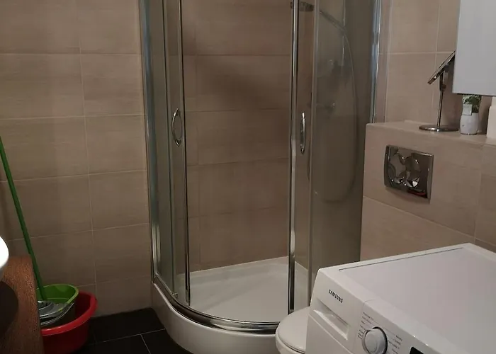 Bielany & Parking Apartmán